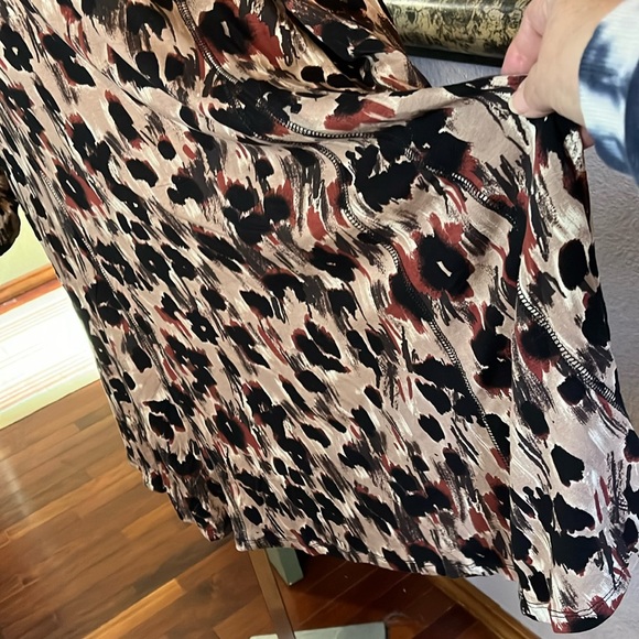 NWT AVENUE  Animal Print Dress -long sleeve knit fit & flare 4X - Picture 5 of 14